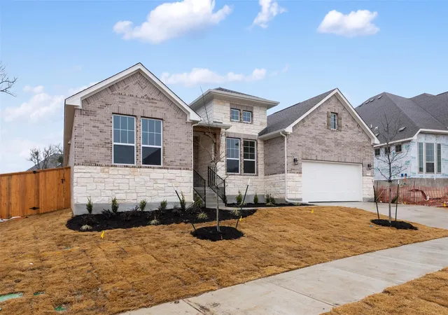 Photo 2 of Single family home for sale at 231 Possumhaw Ln, San Marcos, TX 78666 | MLS# 5332627 | Listing updated on 2026-09-25
