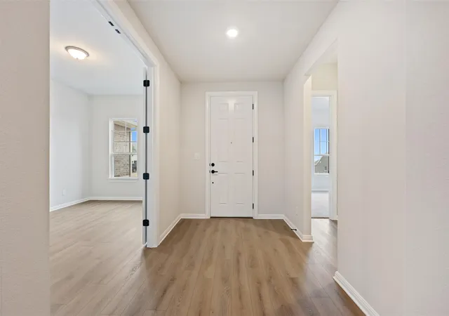 Photo 4 of Single family home for sale at 231 Possumhaw Ln, San Marcos, TX 78666 | MLS# 5332627 | Listing updated on 2026-09-25