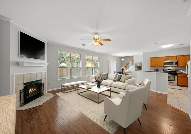 Photo 4 of Single family home for sale at 6036 Mesa Verde Cir, Austin, TX 78749 | MLS# 2723705 | Listing updated on 2026-10-08
