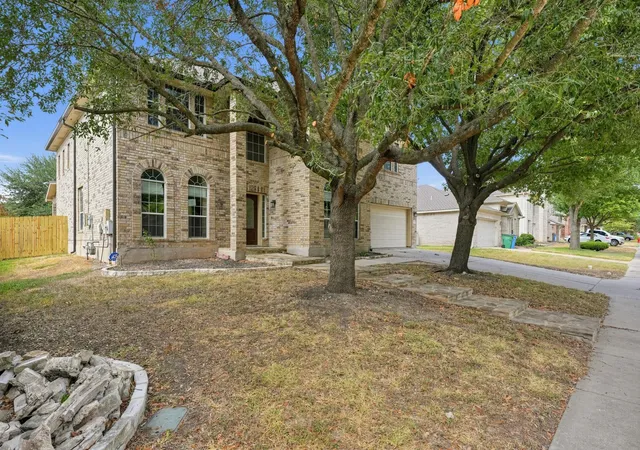 Photo 2 of Single family home for sale at 16804 Brewer Blackbird Dr, Pflugerville, TX 78660 | MLS# 2176347 | Listing updated on 2026-09-25