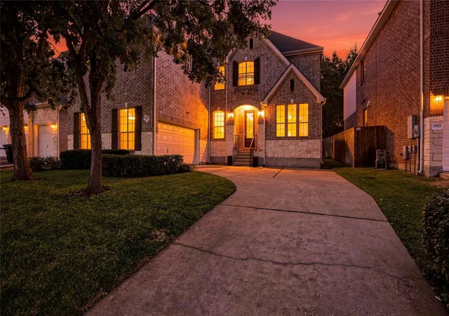 Single family home for sale at 15525 Echo Hills Dr, Austin, TX 78717 | MLS# 6153780