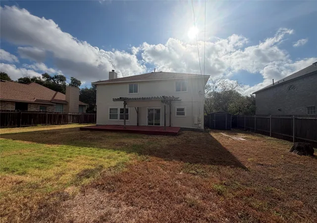 Photo 4 of Single family home for sale at 1722 Woods Blvd, Round Rock, TX 78681 | MLS# 5350250 | Listing updated on 2026-10-29