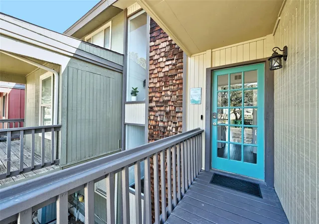 Photo 3 of Townhouse for sale at 115 Comanche Pt, Point Venture, TX 78645 | MLS# 4947311 | Listing updated on 2026-09-25
