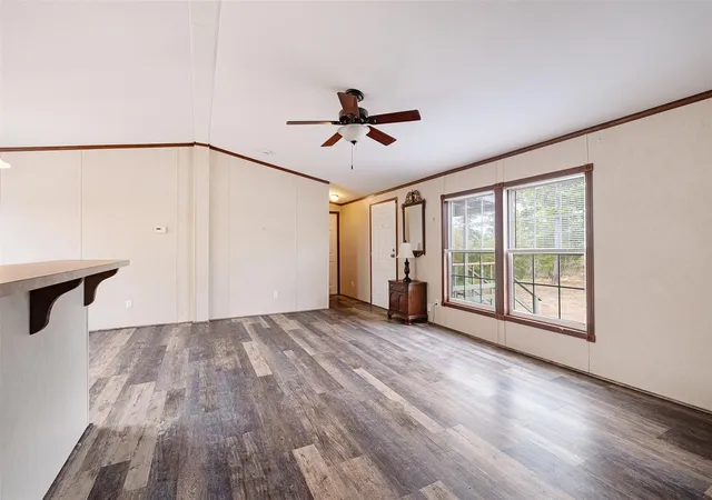 Photo 3 of Manufactured home for sale at 157 Lakeside Dr, Bastrop, TX 78602 | MLS# 3436573 | Listing updated on 2026-10-06