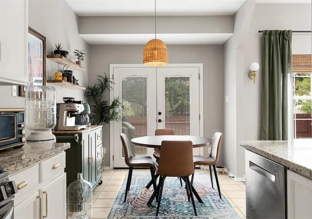 Photo 3 of Single family home for sale at 7009 Wandering Oak Rd, Austin, TX 78749 | MLS# 6222959 | Listing updated on 2026-10-03