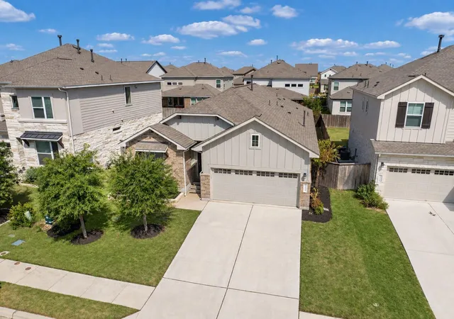 Photo 2 of Single family home for sale at 4317 Chapel Hl St, Round Rock, TX 78665 | MLS# 5970052 | Listing updated on 2026-09-26