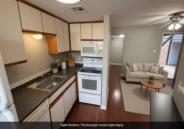 Photo 2 of Condo for sale at 2500 Burleson Rd #209, Austin, TX 78741 | MLS# 5697864 | Listing updated on 2026-10-19