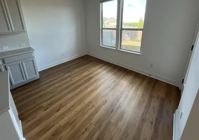 Photo 3 of Single family home for sale at 424 Turnbuckle Bnd, Leander, TX 78641 | MLS# 4304261 | Listing updated on 2026-09-26