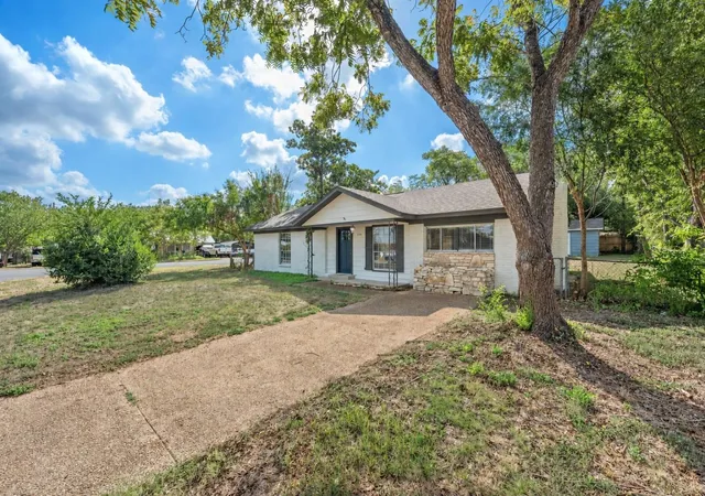 Photo 2 of Single family home for sale at 1514 Luray Dr, Cedar Park, TX 78613 | MLS# 4477438 | Listing updated on 2026-09-25