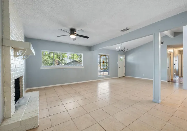 Photo 4 of Single family home for sale at 1514 Luray Dr, Cedar Park, TX 78613 | MLS# 4477438 | Listing updated on 2026-09-25