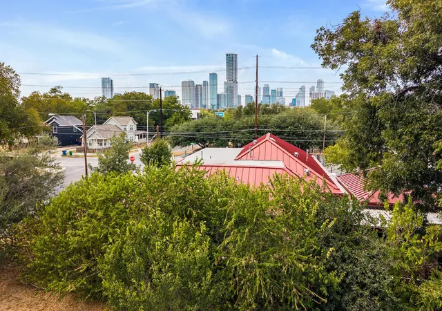 Photo 3 of Single family home for sale at 1906 E 2nd Street, Austin, TX 78702 | MLS# 8001848 | Listing updated on 2026-10-07
