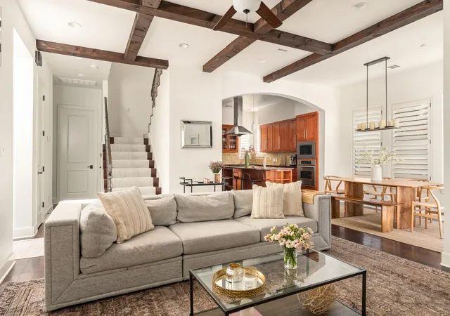 Photo 1 of Single family home for sale at 2324 Kinney Rd, Austin, TX 78704 | MLS# 6603303 | Listing updated on 2026-10-07