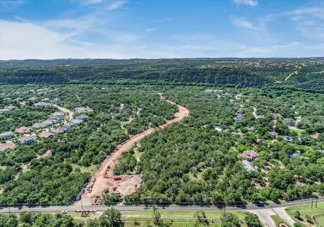 Photo 1 of Land for sale at 899 Quinlan Park Rd S, Austin, TX 78732 | MLS# 9407170 | Listing updated on 2026-09-26