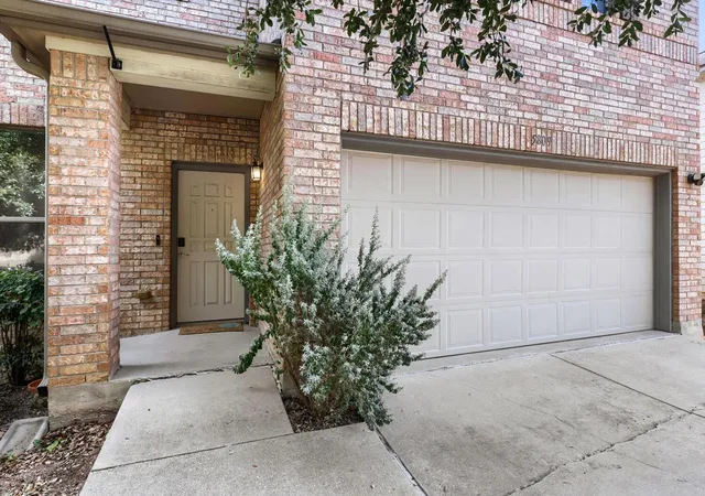Photo 3 of Single family home for sale at 5809 Alomar Cv, Del Valle, TX 78617 | MLS# 2110820 | Listing updated on 2026-09-30