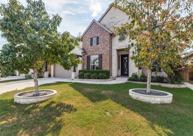 Photo 3 of Single family home for sale at 125 Mindy Way, Liberty Hill, TX 78642 | MLS# 1685924 | Listing updated on 2026-10-14