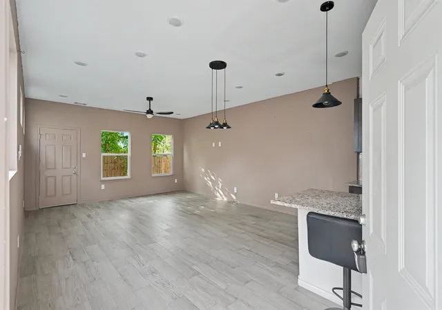 Photo 3 of Single family home for sale at 10180 Barberry St, Willis, TX 77318 | MLS# 5248047 | Listing updated on 2026-09-26