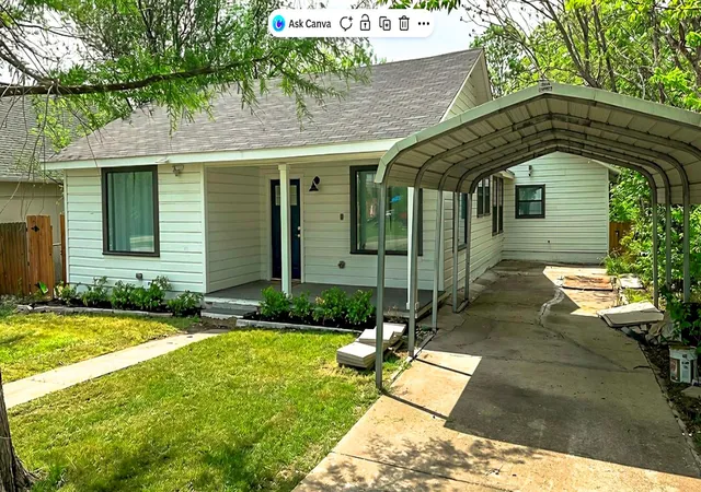 Photo 3 of Single family home for sale at 403 Lizzie St, Taylor, TX 76574 | MLS# 3094313 | Listing updated on 2026-10-07