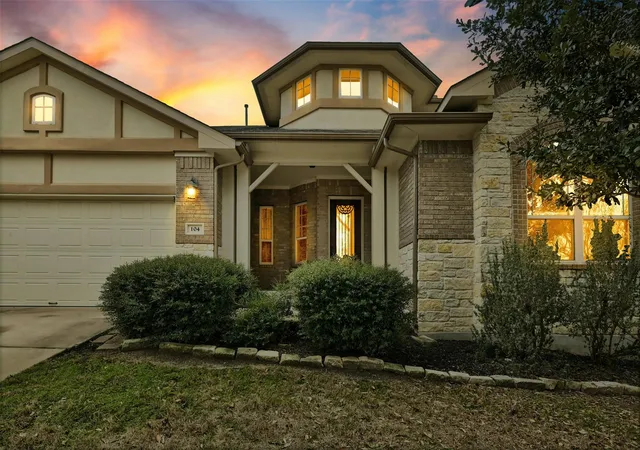 Photo 1 of Single family home for sale at 104 Turvey Cv, Hutto, TX 78634 | MLS# 5494245 | Listing updated on 2026-10-10