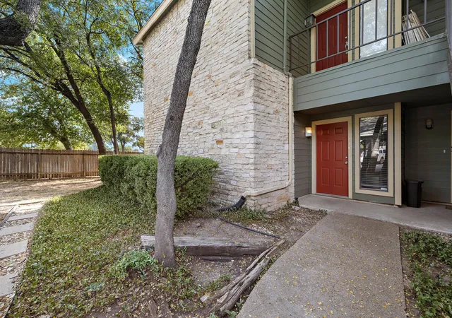 Photo 2 of Condo for sale at 11970 Jollyville Rd #116, Austin, TX 78759 | MLS# 4726330 | Listing updated on 2026-10-06