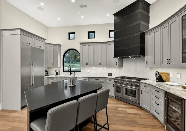 Photo 3 of Single family home for sale at 901 Sun Ray, Marble Falls, TX 78657 | MLS# 1501103 | Listing updated on 2026-09-27