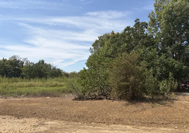 Photo 2 of Land for sale at 749 Caldwell St, Lexington, TX 78947 | MLS# 1948331 | Listing updated on 2026-09-25