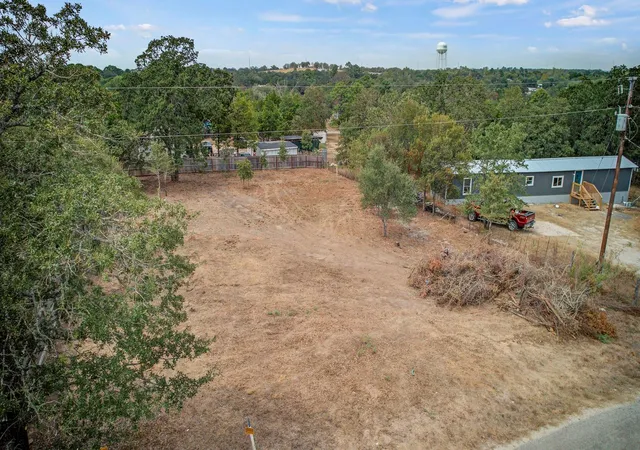 Photo 3 of Land for sale at 000 Long Shadow Dr, Bastrop, TX 78602 | MLS# 6110993 | Listing updated on 2026-09-30
