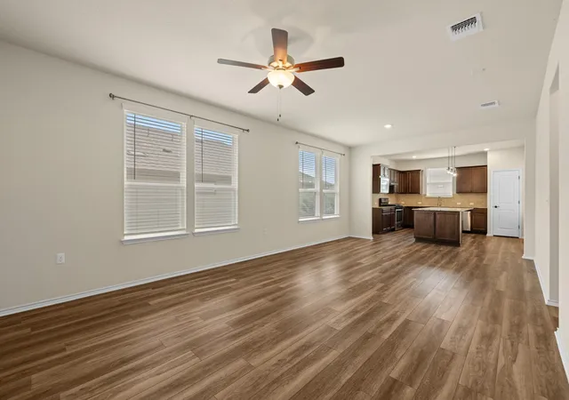 Photo 4 of Single family home for sale at 716 Kitty Hawk Rd, Georgetown, TX 78633 | MLS# 4116209 | Listing updated on 2026-09-28