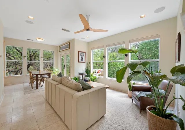 Photo 3 of Condo for sale at 601 Upson St #D, Austin, TX 78703 | MLS# 6000728 | Listing updated on 2026-10-03