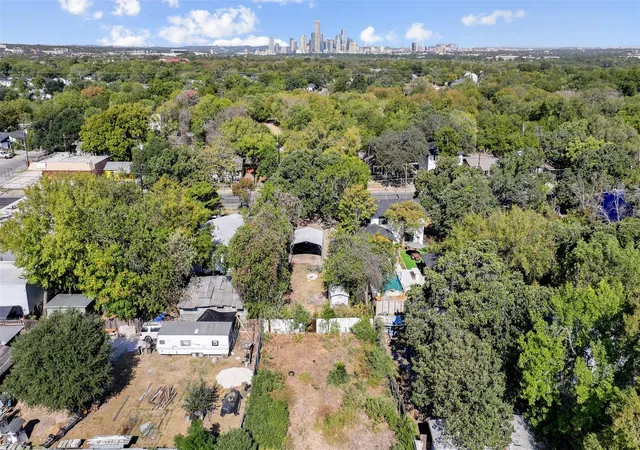 Photo 3 of Single family home for sale at 803 Vargas Rd, Austin, TX 78741 | MLS# 7935093 | Listing updated on 2026-09-26