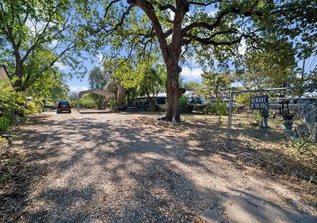 Photo 4 of Single family home for sale at 803 Vargas Rd, Austin, TX 78741 | MLS# 7935093 | Listing updated on 2026-09-26