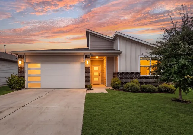 Photo 1 of Single family home for sale at 14109 Cantarra Dr, Pflugerville, TX 78660 | MLS# 2598100 | Listing updated on 2026-09-29