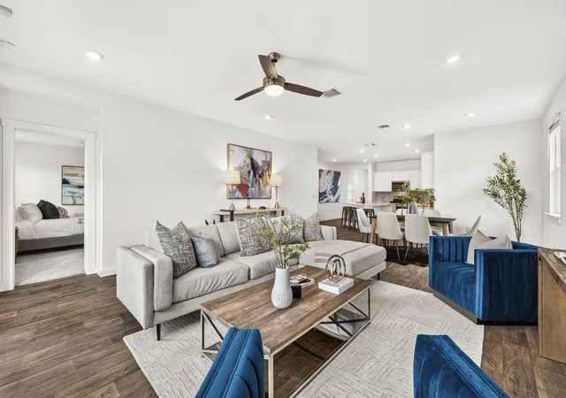 Photo 3 of Single family home for sale at 14109 Cantarra Dr, Pflugerville, TX 78660 | MLS# 2598100 | Listing updated on 2026-09-29