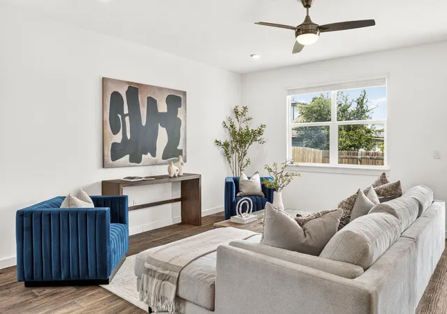 Photo 4 of Single family home for sale at 14109 Cantarra Dr, Pflugerville, TX 78660 | MLS# 2598100 | Listing updated on 2026-09-29