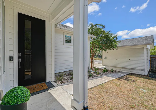 Photo 2 of Single family home for sale at 1904 Bunche Rd #A, Austin, TX 78721 | MLS# 7641193 | Listing updated on 2026-09-30