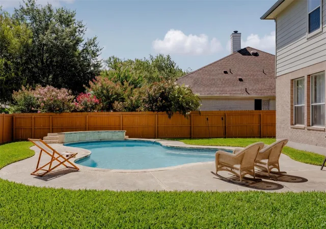 Photo 4 of Single family home for sale at 10909 River Plantation Dr, Austin, TX 78747 | MLS# 1884420 | Listing updated on 2026-10-06