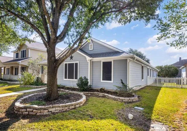 Photo 4 of Single family home for sale at 784 Sampson, Kyle, TX 78640 | MLS# 1234009 | Listing updated on 2026-10-05