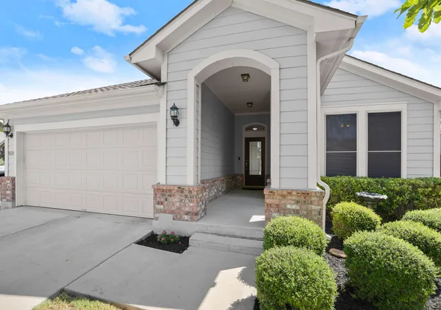 Photo 1 of Single family home for sale at 285 Bridgestone Way, Buda, TX 78610 | MLS# 6901966 | Listing updated on 2026-10-06