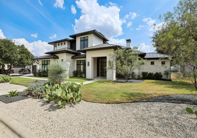 Photo 2 of Single family home for sale at 7309 Davenport Div Rd, Austin, TX 78738 | MLS# 1888972 | Listing updated on 2026-10-09