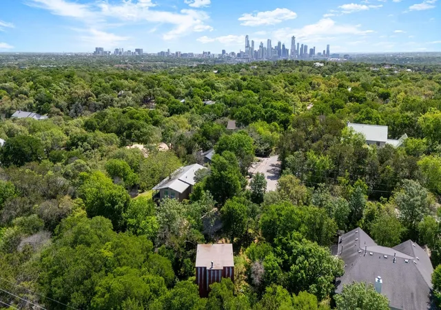 Photo 1 of Land for sale at 20 N Peak Rd, West Lake Hills, TX 78746 | MLS# 4422385 | Listing updated on 2026-10-03