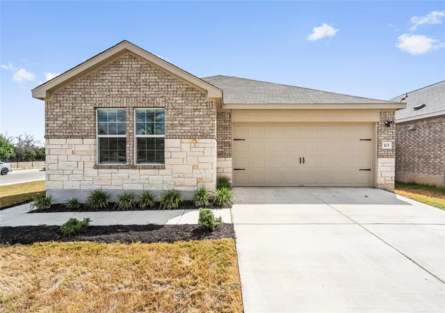 Single family home for sale at 101 Sunrise Oak Cv, Georgetown, TX 78628 | MLS# 5106232