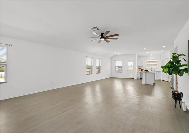 Photo 1 of Single family home for sale at 101 Sunrise Oak Cv, Georgetown, TX 78628 | MLS# 5106232 | Listing updated on 2026-10-11