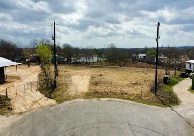 Photo 2 of Land for sale at 104 Sun Cv, Kyle, TX 78640 | MLS# 3537925 | Listing updated on 2026-09-28
