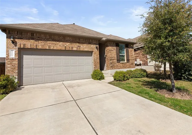 Photo 2 of Single family home for sale at 1001 Mccormick Cv, Hutto, TX 78634 | MLS# 1414126 | Listing updated on 2026-10-12