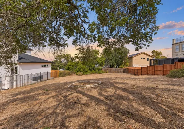 Photo 4 of Land for sale at 12802 Thomas St, Austin, TX 78732 | MLS# 1534261 | Listing updated on 2026-10-18