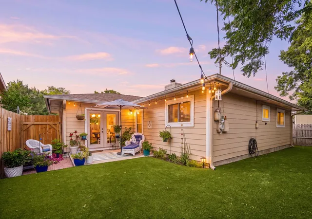 Photo 1 of Single family home for sale at 9725 Meadowheath Dr, Austin, TX 78729 | MLS# 8752634 | Listing updated on 2026-10-29