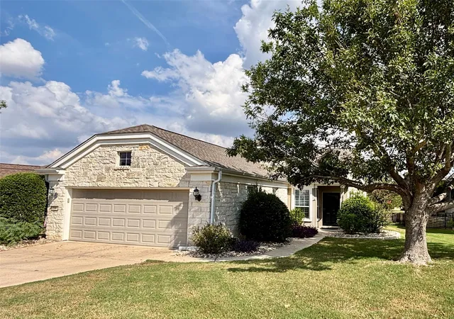 Photo 3 of Single family home for sale at 218 Monument Hl Trl, Georgetown, TX 78633 | MLS# 4055683 | Listing updated on 2026-10-06