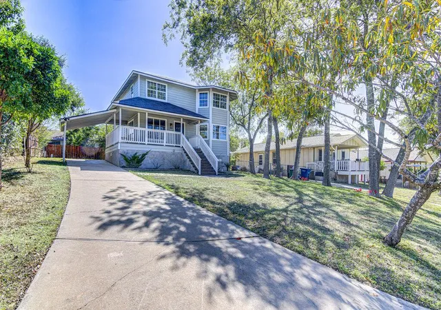 Photo 4 of Single family home for sale at 4805 Brk Crk Cv, Austin, TX 78744 | MLS# 6182610 | Listing updated on 2026-10-09