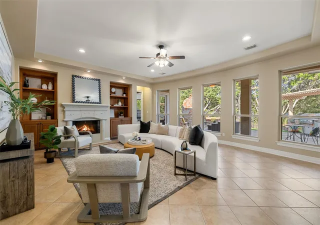 Photo 4 of Single family home for sale at 312 Horseback Holw, Austin, TX 78732 | MLS# 2974802 | Listing updated on 2026-10-08