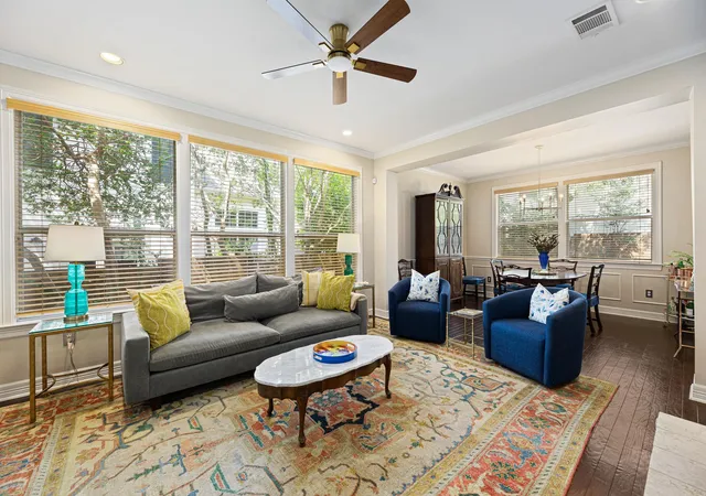 Photo 3 of Townhouse for sale at 402 E 32nd Street #1A, Austin, TX 78705 | MLS# 7700912 | Listing updated on 2026-10-04