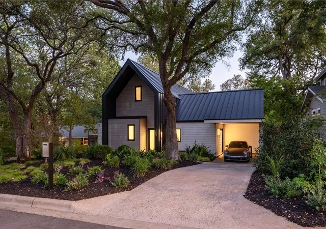 Single family home for sale at 1509 Grayford Dr, Austin, TX 78704 | MLS# 2477927